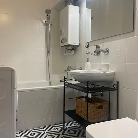 Comfort Piastow 5 *