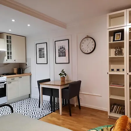 Comfort Piastow 5 Appartement *